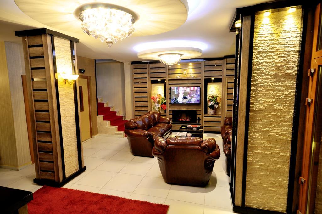 Kars Konak Hotel Екстериор снимка